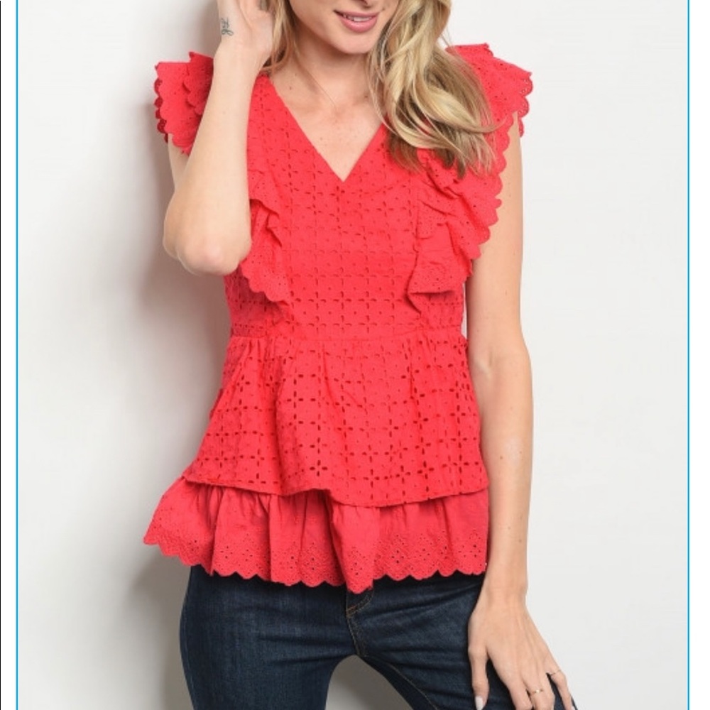 🍒🍒 Red Lace Top